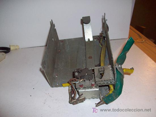 Coleccionismo: PINBALLS : Repuestos Usados:  Soporte Monedero Puerta Maresa, con micro