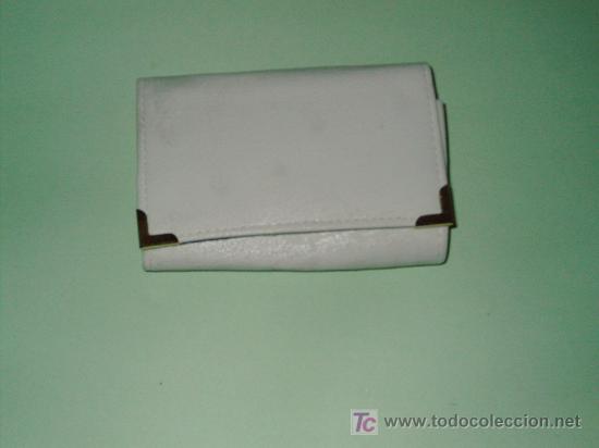 Coleccionismo: MONEDERO ANTIGUO BLANCO - Foto 1