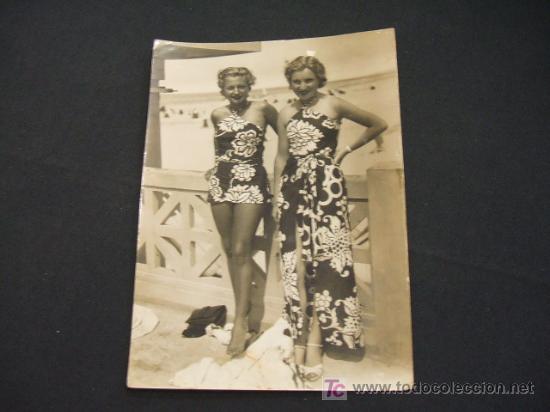 Collectionnisme: FOTOGRAFIA ORIGINAL  - A&Ntilde;O 1935 - LA ELEGANCIA DE LAS PLAYAS FRANCESAS