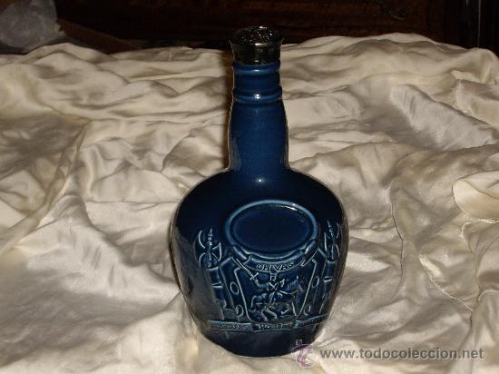 Coleccionismo: BOTELLA DE CERAMICA DE CHIVAS - Foto 2
