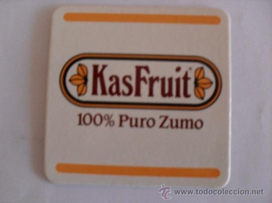 Coleccionismo: Posavasos Kas Fruit 100% puro zumo