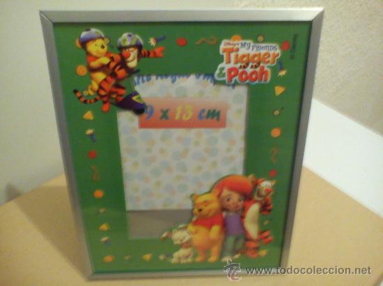 Coleccionismo: portafotos winnie the pooh para foto 9x13.(mas 4&euro; gastos envio) nuevo