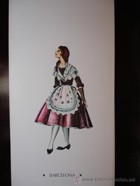 Coleccionismo: TRAJES REGIONALES COLECION CASEN.1969.30X15.5.BARCELONA