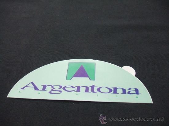 Collecting paper: ADHESIVO - ARGENTONA - LA VILA -