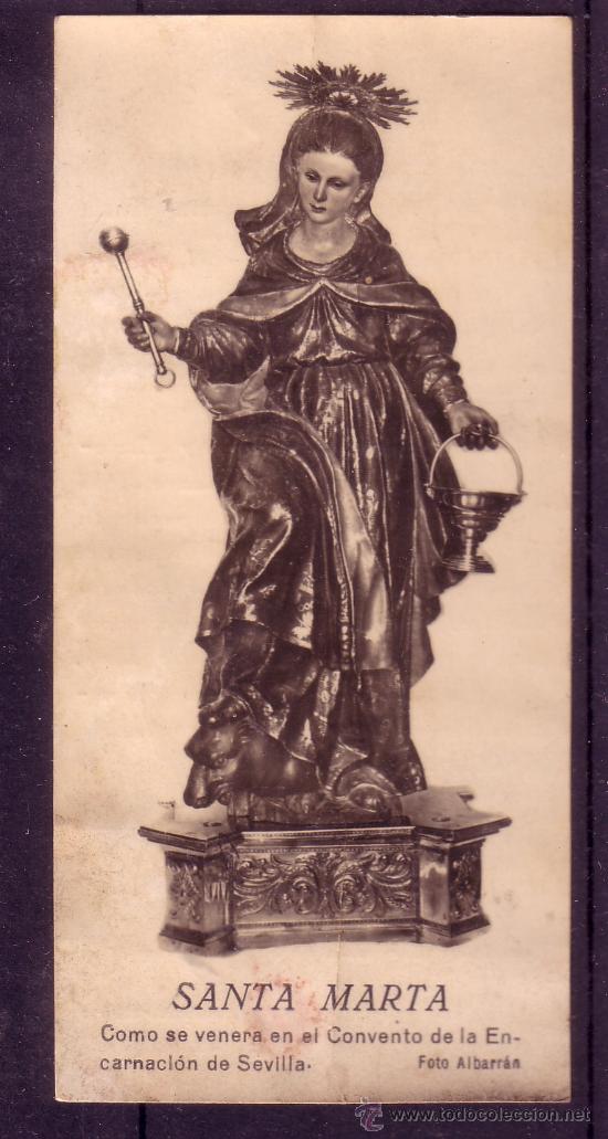 Coleccionismo: FOTOGRAFIA ANTIGUA DE SANTA MARTA COMO SE VENERA EN EL CONVENTO DE LA ENCARNACION SEVILLA -  5,5X11
