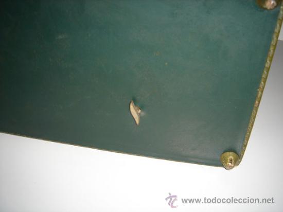 Coleccionismo: Tabaquera de cuero verde. - Foto 3