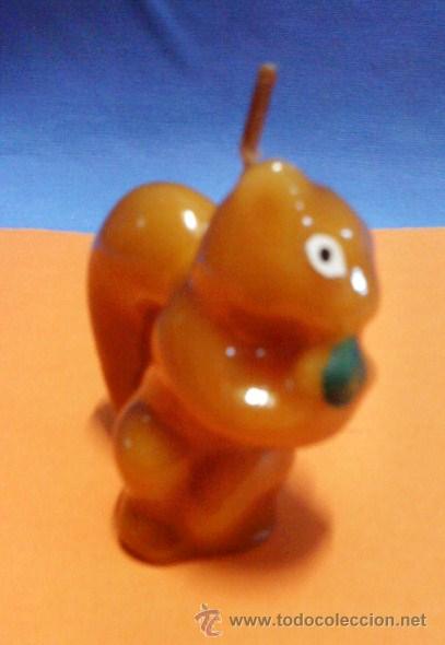 Collecting: ardilla miniatura - vela de cera - serie fauni cerab - a&ntilde;os 70 -