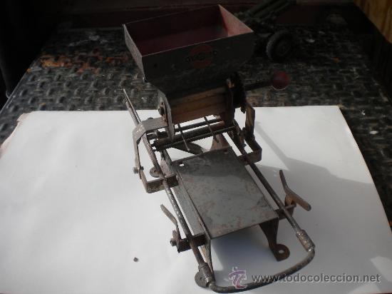 Coleccionismo: MAQUINA DE TABACO VICTORIA - Foto 2
