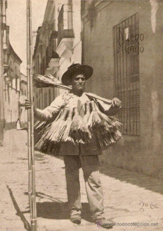Collezionismo: RECORTE PRENSA.A&Ntilde;O 1909.PERSONAJES TIPICOS.SEVILLA.TIPO SEVILLANO.EL ESCOBERO.PROFESIONES ANTIGUAS.