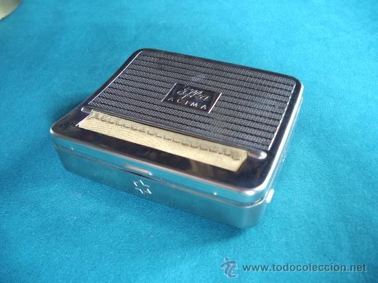Coleccionismo: M&aacute;quina de LIAR CIGARRILLOS. - Foto 3