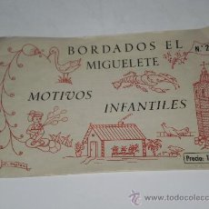 Coleccionismo: CUADERNILLO BORDADOS EL MIGUELETE - VALENCIA ( MOTIVOS INFANTILES ) , NUMERO 2 -DEL AÑO 1959 . 