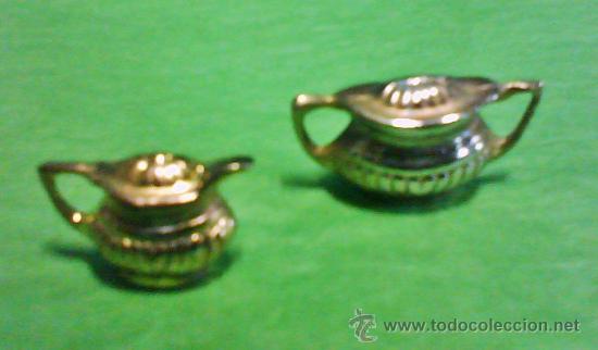 Collecting: miniatura - jarra - juego de 2 diferentes - metal bronce - sin estrenar - a&ntilde;os 70