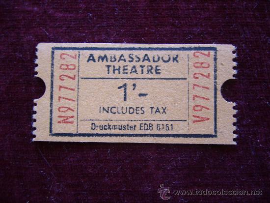 Collecting paper: Entrada. Teatro Ambasador. Francia.