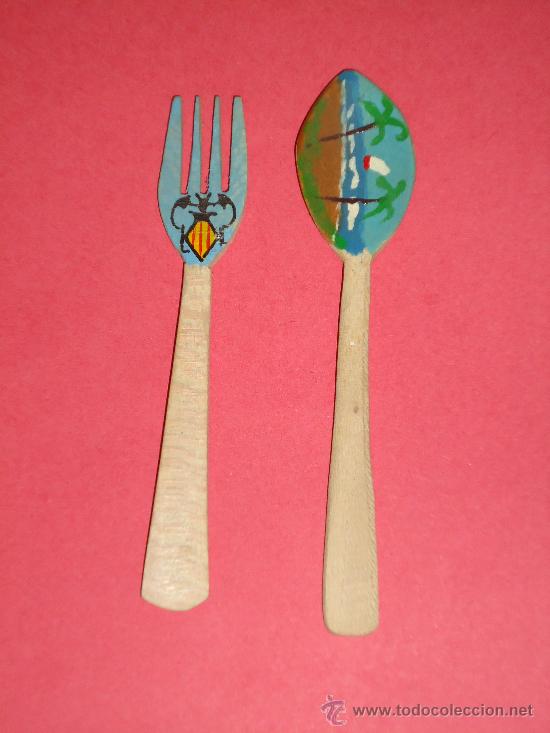 Sammeln: TENEDOR Y CUCHARILLA DE MADERA PINTADAS A MANO. A&Ntilde;OS 40-50  -B