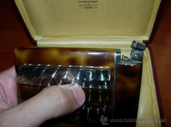 Coleccionismo: Pitillera con mechero - Foto 14