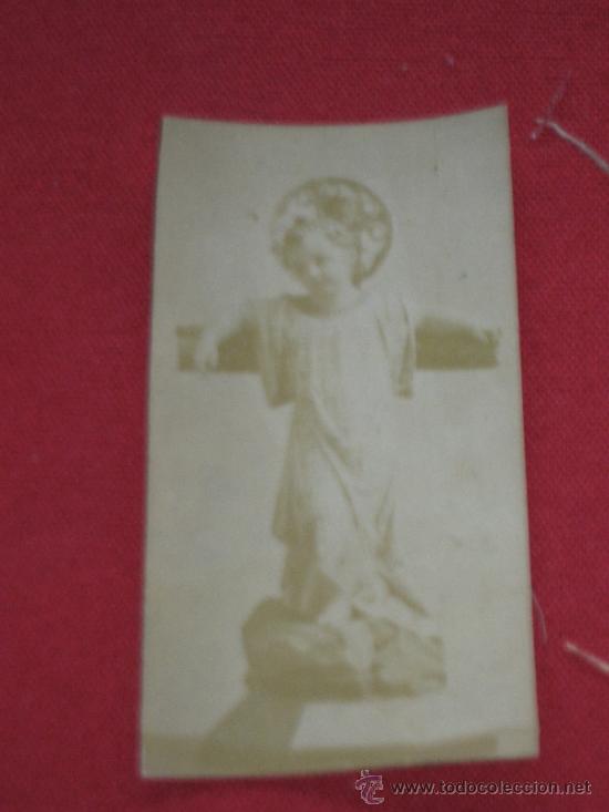 Coleccionismo: ESTAMPA FOTOGRAFICA RELIGIOSA - NI&Ntilde;O JESUS CRUCIFICADO - 4X7 CM