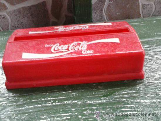servilletero con publicidad de cocacola