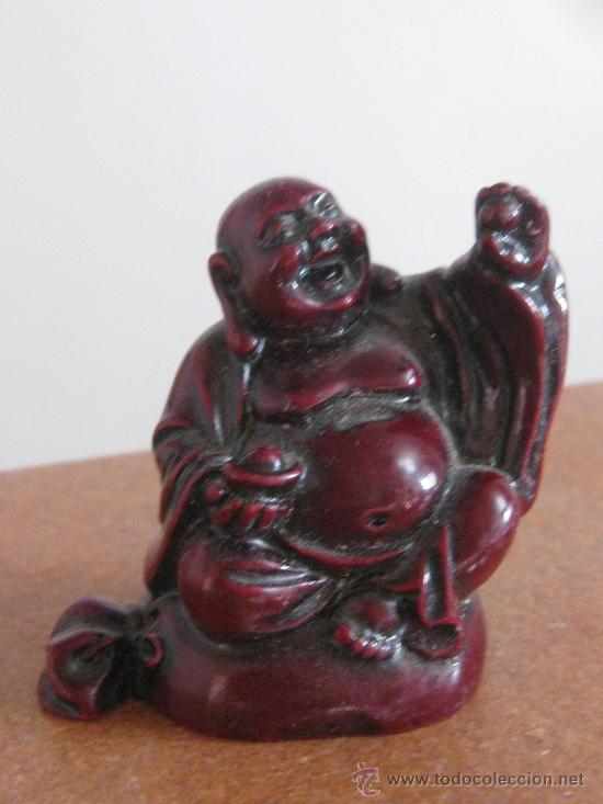Coleccionismo: PEQUE&Ntilde;O BUDA EN PIEDRA ROJA O SIMILAR - NO S&Eacute; QUE MATERIAL ES