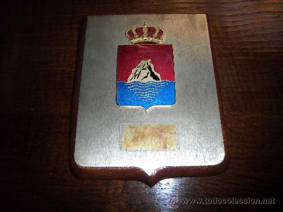 Coleccionismo: METOPA CON ESCUDO ESMALTADO - Foto 1