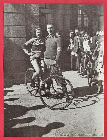 Coleccionismo: fotografia recortada -ciclisme - josefina vidal, guanyadora II cursa femenina - barcelona - any 1933