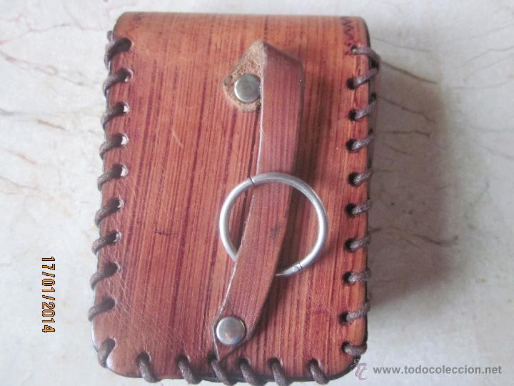 Coleccionismo: ESTUCHE DE CUERO PARA LA CAJETILLA DE TABACO - Foto 2