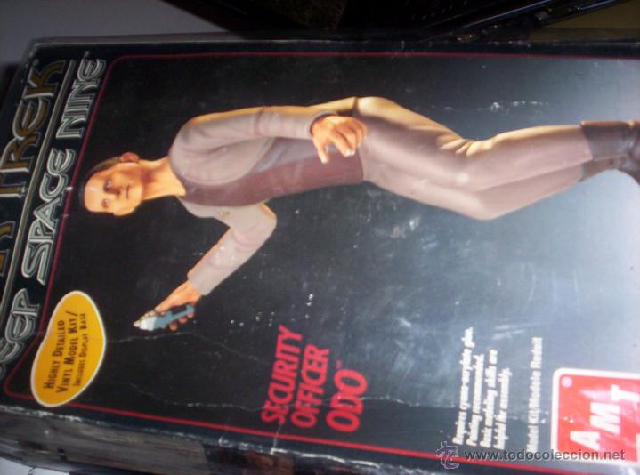 Coleccionismo: STAR TREK -  SECURITY OFFICER ODO - MAQUETA DE VINILO  PARA MONTAR