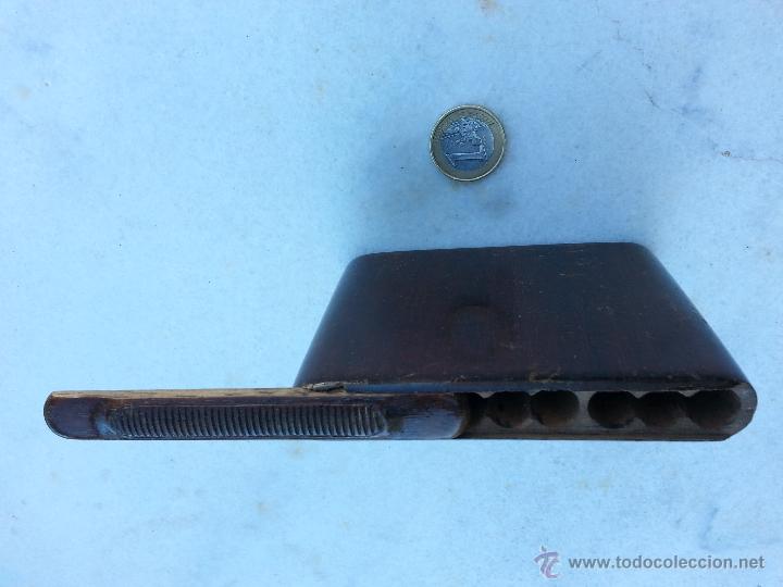 Coleccionismo: ANTIGUA PITILLERA DE MADERA. - Foto 3