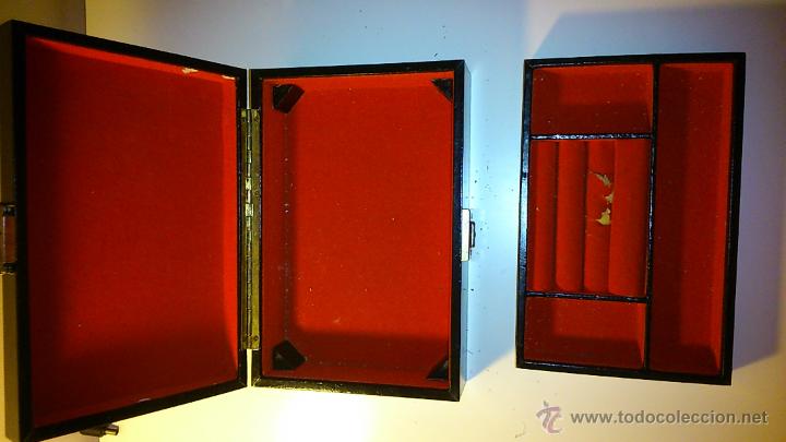 Coleccionismo: Tabaquera de madera forrada en piel. - Foto 2