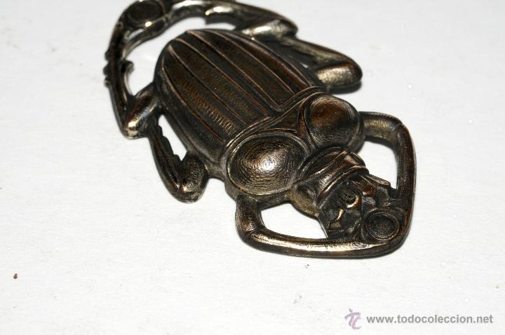Coleccionismo: PLACA EN BRONCE ESCARABAJO - Foto 2