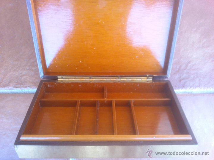 Coleccionismo: ANTIGUA TABAQUERA EN SIMIL. - Foto 2