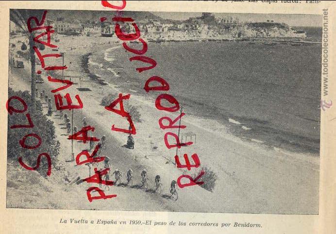Coleccionismo: CICLISMO 1954 VUELTA A ESPA&Ntilde;A EN BENIDORM HOJA LIBRO