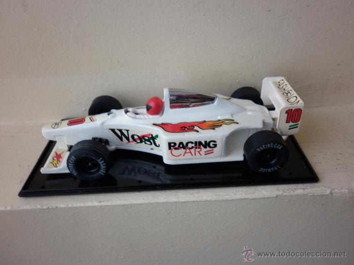 Coleccionismo: MECHERO ENCENDEDOR DE SOBRE MESA CON FORMA DE COCHE DE FORMULA 1 - Foto 1