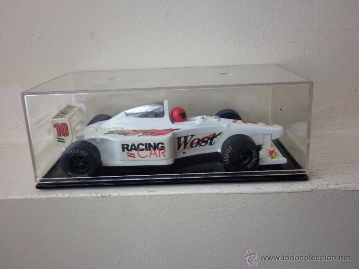 Coleccionismo: MECHERO ENCENDEDOR DE SOBRE MESA CON FORMA DE COCHE DE FORMULA 1 - Foto 7