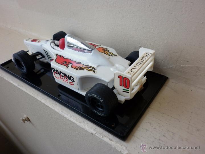 Coleccionismo: MECHERO ENCENDEDOR DE SOBRE MESA CON FORMA DE COCHE DE FORMULA 1 - Foto 9