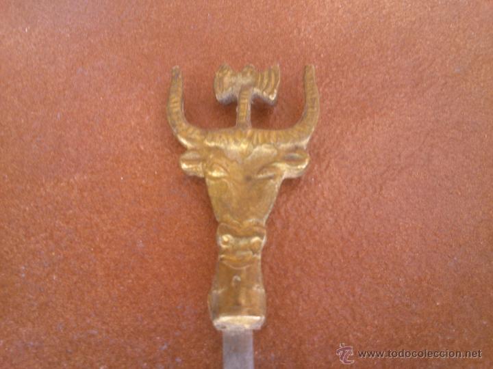 Coleccionismo: RARO PINCHO. CABEZA BRONCE.41CM. - Foto 3