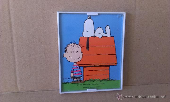 Coleccionismo: CUADRO EN MINIATURA CON MARCO EN PVC , SNOOPY (MAS 4 EUROS ENVIO) 7 X 8 CM APROX.