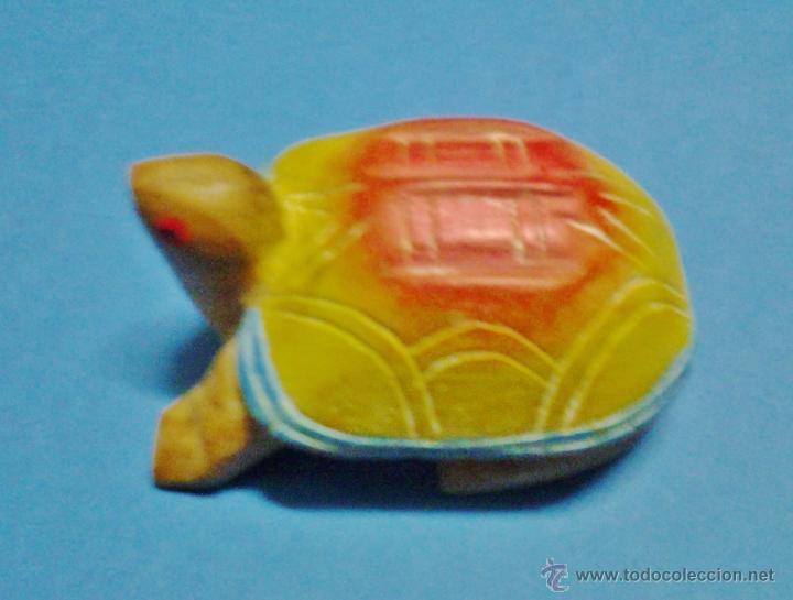 Sammeln: peque&ntilde;a - tortuga - madera - artesanal trabajada a mano - original de laos - a&ntilde;os 90 - 94