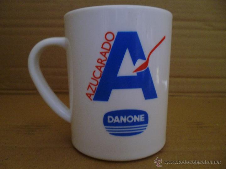 Coleccionismo: TAZA PLASTICO DURO DE DANONE - Foto 1