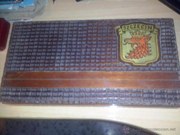 Coleccionismo: Caja para cigarrillos en madera - Foto 1