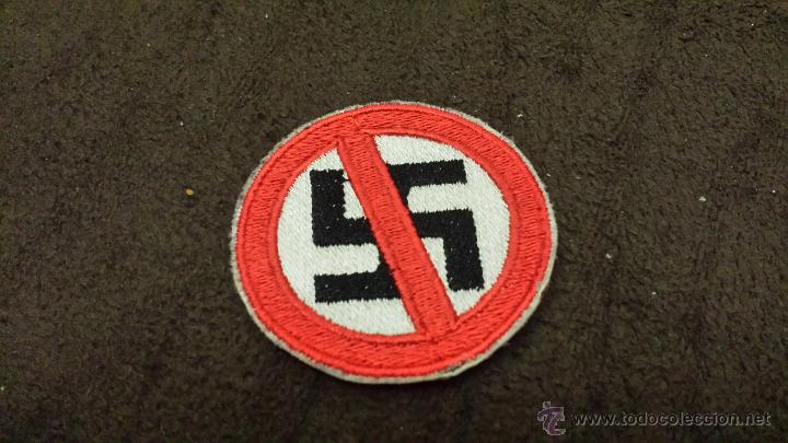 Coleccionismo: PARCHE ESCUDO BORDADO SIMBOLO NAZI  RELACIONADO MOVIMIENTO antifascista punk rock&nbsp;y skinhead
