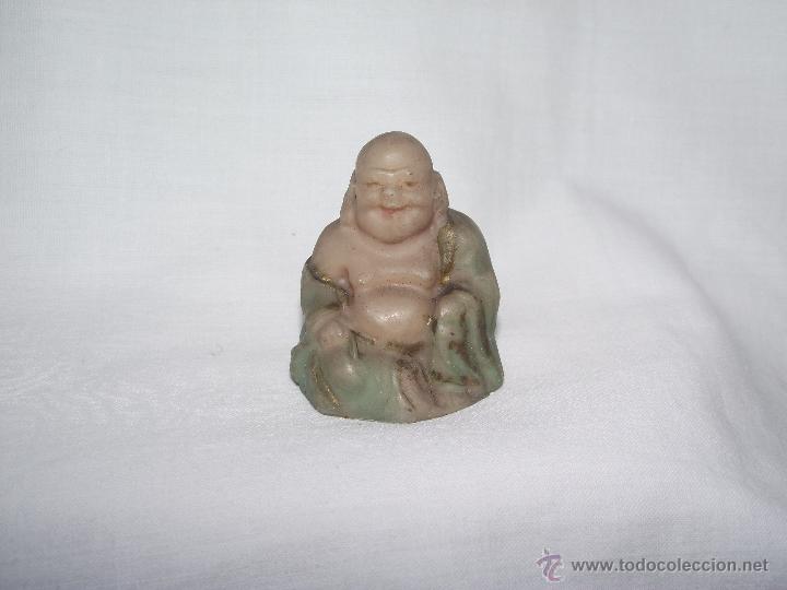 Coleccionismo: PEQUE&Ntilde;O BUDA DE RESINA PINTADA