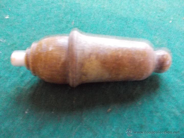 Coleccionismo: Perilla muy antigua de madera - Foto 1