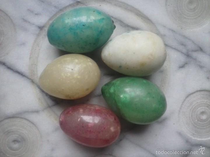 Coleccionismo: LOTE DE 5 HUEVOS DE ALABASTRO. - Foto 2