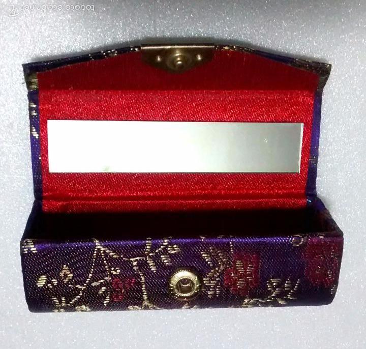 Coleccionismo: CAJA &ndash; JOYERO BROCADO DE SEDA. INTERIOR FORRADO Y CON ESPEJO. NUEVA