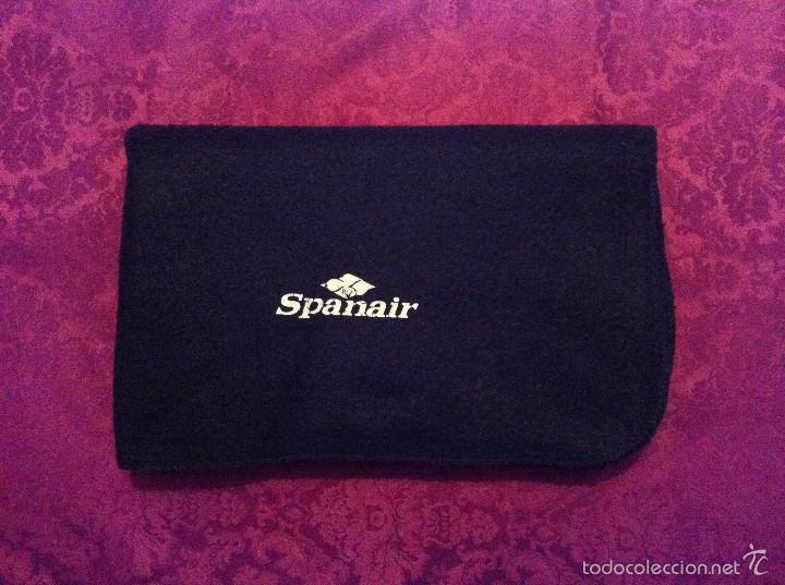 Coleccionismo: Spanair. Manta de viaje. - Foto 1