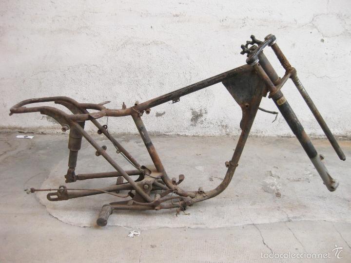 Coleccionismo: CHASIS DE BRIO 110 CON PARTE DE LA HORQUILLA - Foto 1