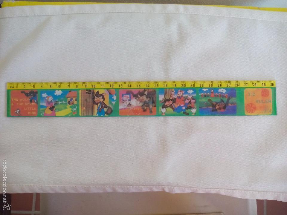 Coleccionismo: Antigua regla con imagenes en 3-D The wolf & the seven little Kids.Ruler. Reglas escolar colegio EGB