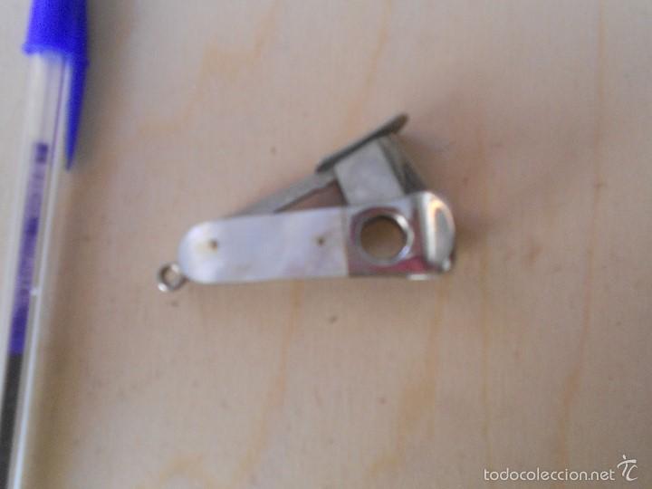 Coleccionismo: peque&ntilde;o cortapuros - Foto 2