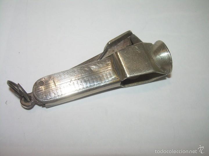 Coleccionismo: ANTIGUO Y BONITO CORTAPUROS DE.... PLATA. - Foto 1