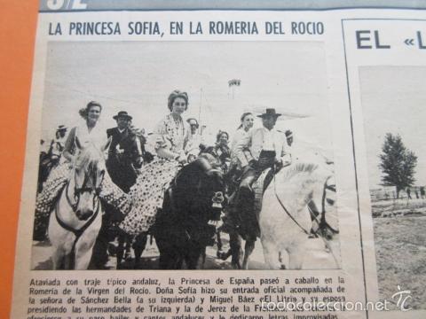 Coleccionismo: RECORTE 1972 - LA PRINCESA SOFIA EN EL ROCIO ALMONTE HUELVA